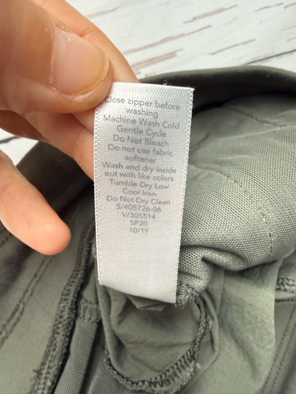 Athleta Trekkie North Jogger Ripstop Olive Green 4 Hiking Travel - Picture 6 of 9